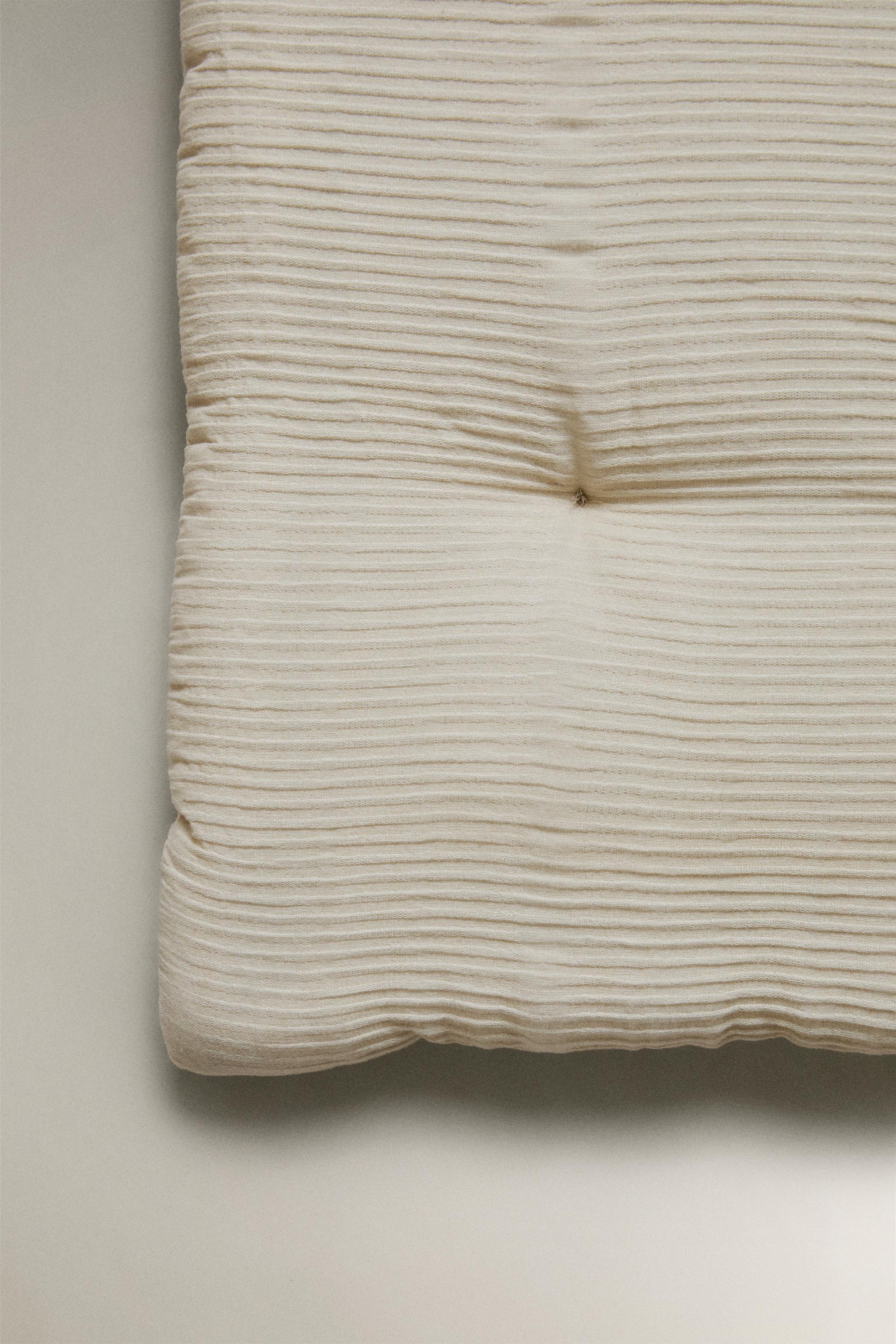 SURMATELAS COTON FRONCÉ